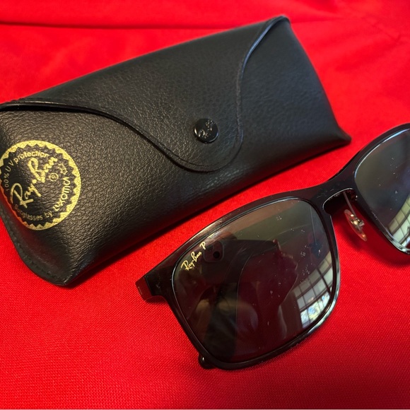 Ray-Ban Sunglasses - Picture 1 of 6
